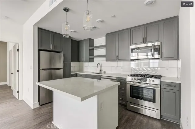 $3,670 | 8016 Santa Fe Springs Road, Whittier, CA 90602