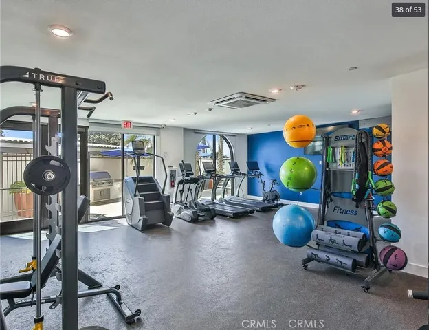 $3,670 | 8016 Santa Fe Springs Road, Whittier, CA 90602