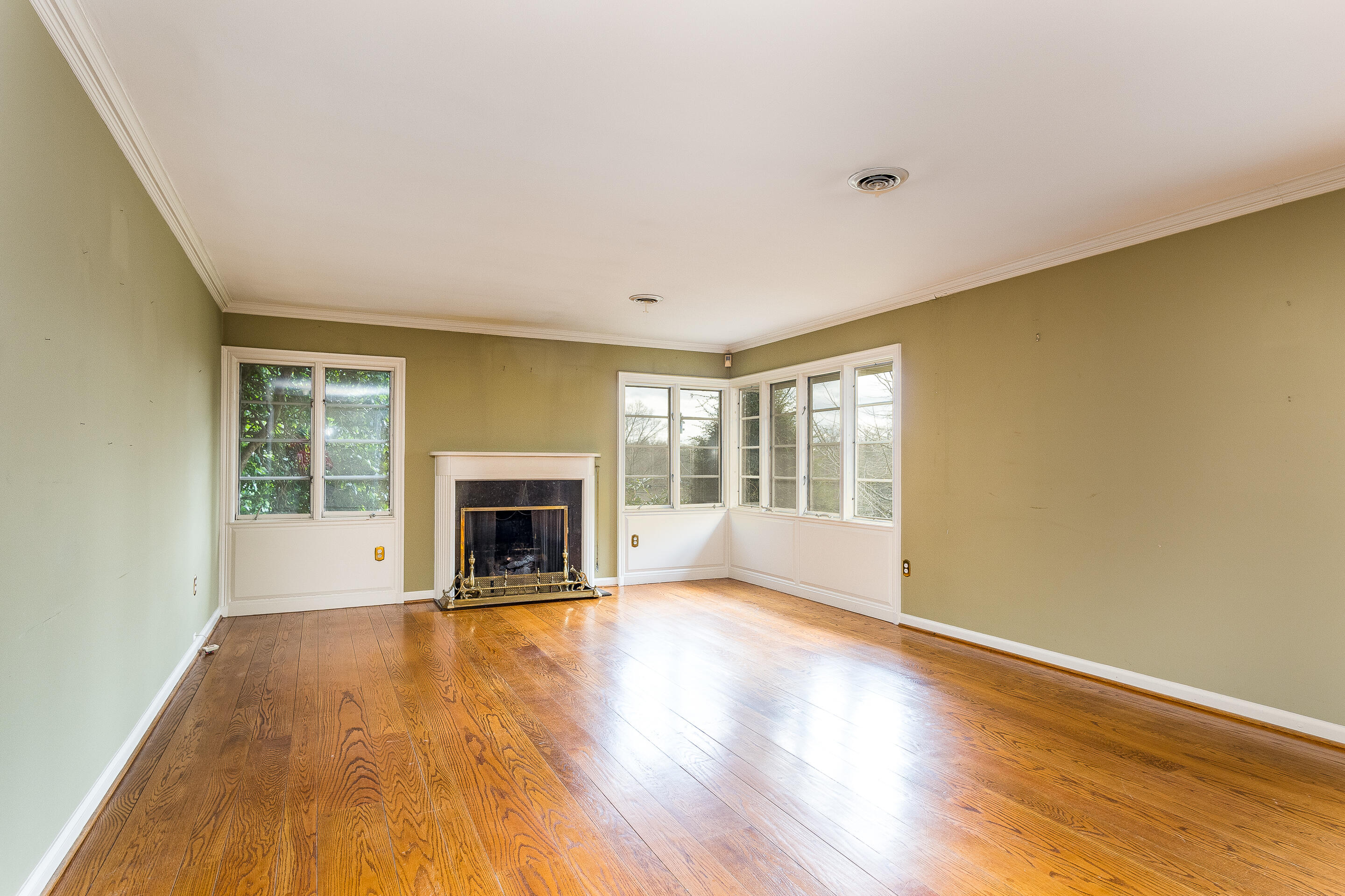 1213 Ridgeway Road Johnson City, TN 37601 - Photo 18 of 37 interior-3