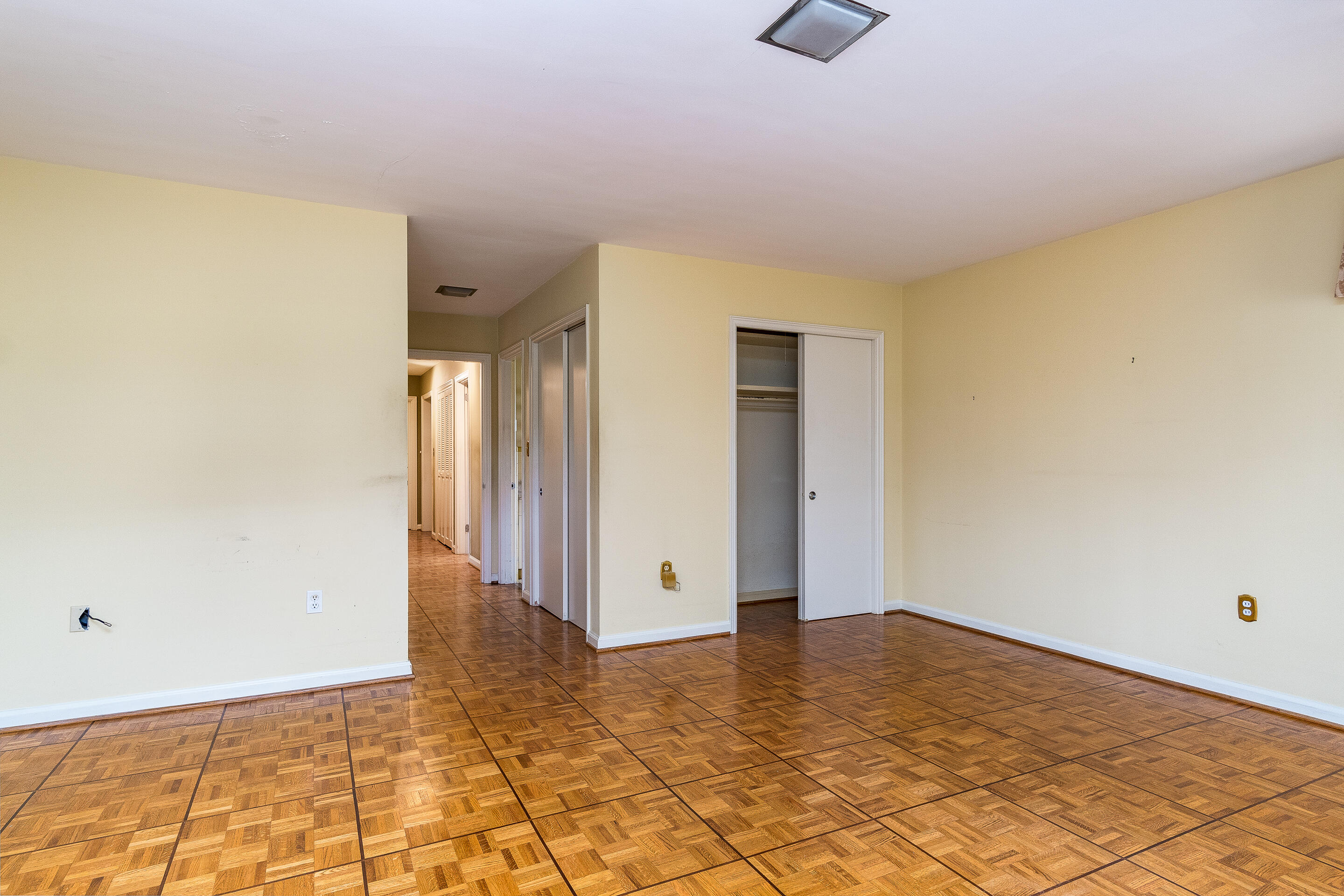 1213 Ridgeway Road Johnson City, TN 37601 - Photo 34 of 37 interior-14