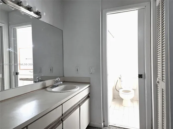 $2,700 | 10219 Southwest 89th Street, Miami, FL 33176