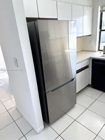 $2,700 | 10219 Southwest 89th Street, Miami, FL 33176