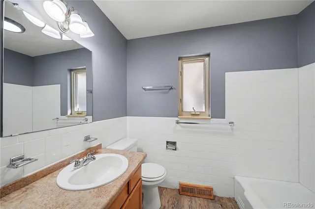 $2,745 | 6235 East Mexico Avenue, Denver, CO 80224