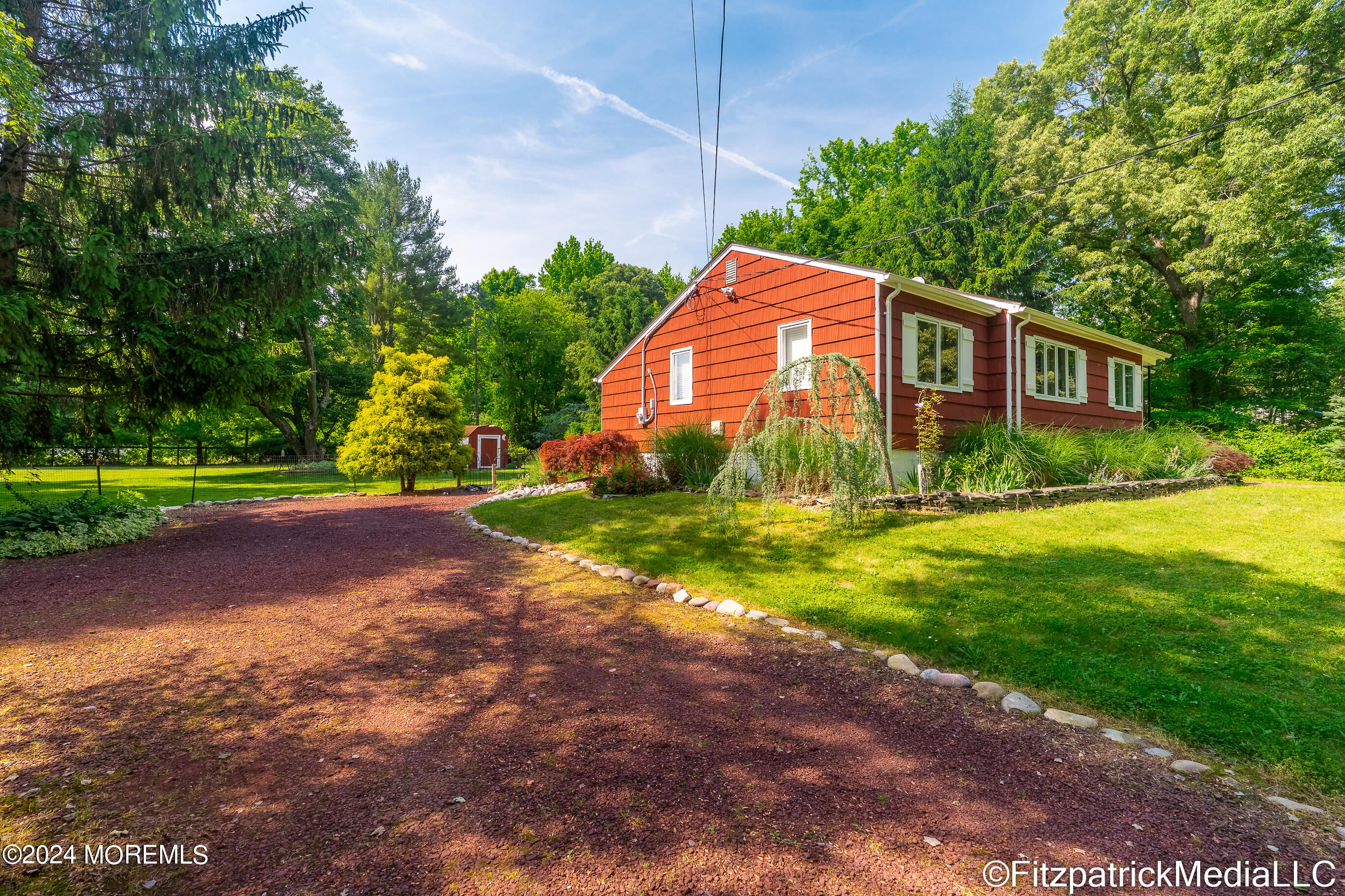 234 Birdsall Road Farmingdale, NJ 07727 - Photo 4 of 39 Exterior pic 3
