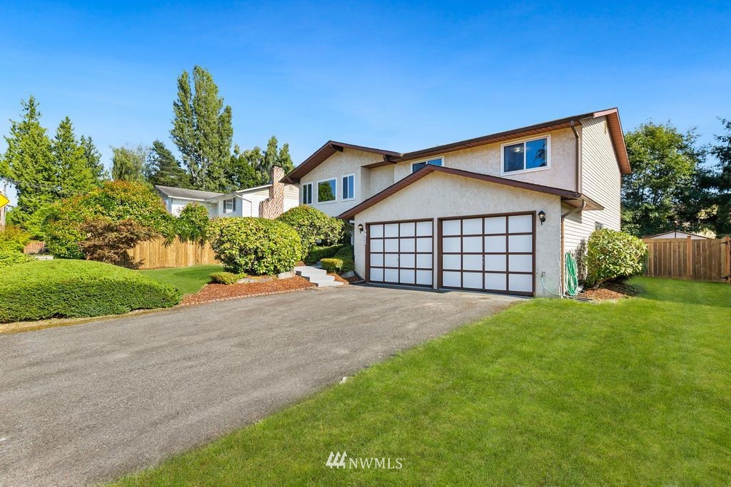 4822 152nd Street Southwest Edmonds, WA 98026 - Photo 2 of 39 Gallery Image 2
