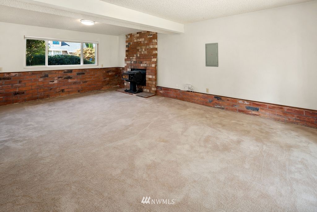 4822 152nd Street Southwest Edmonds, WA 98026 - Photo 24 of 39 Gallery Image 24