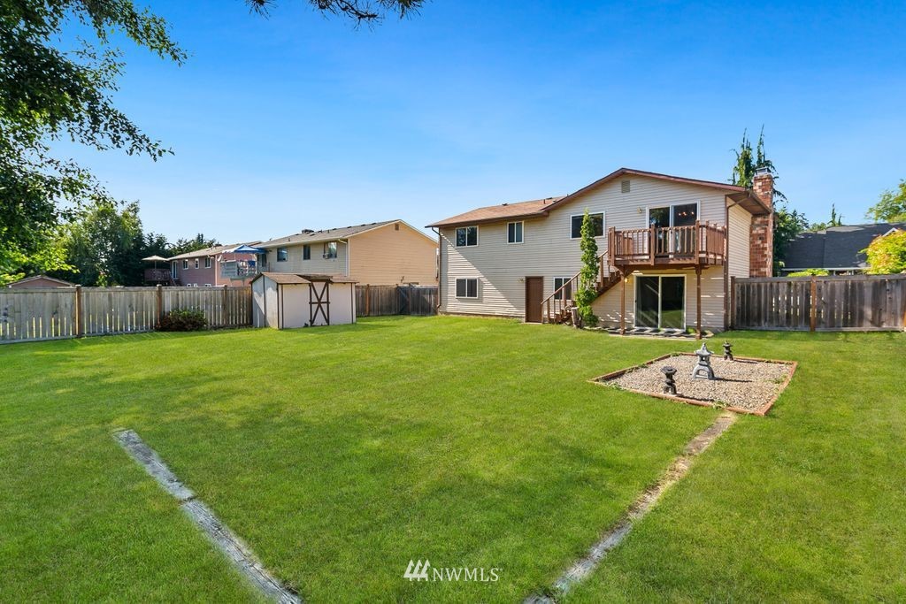 4822 152nd Street Southwest Edmonds, WA 98026 - Photo 35 of 39 Gallery Image 35