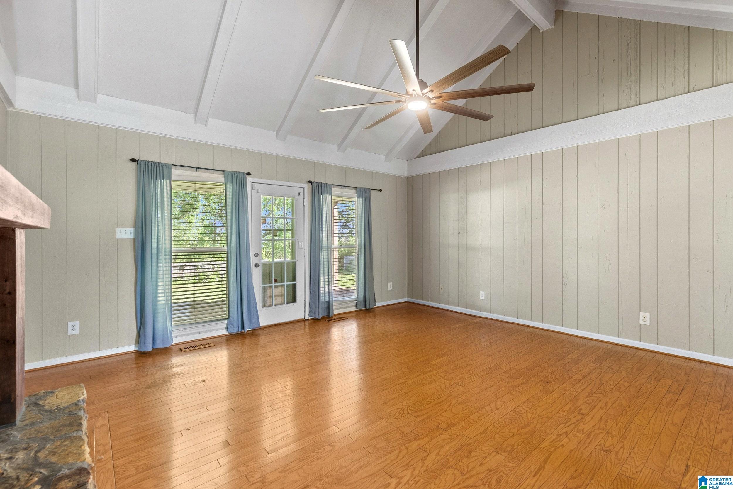 4949 South Shades Crest Road Helena, AL 35022 - Photo 5 of 27