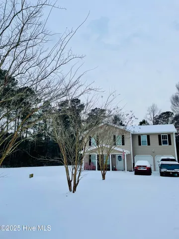 $374,900 | 110 Aaron Court, Burgaw, NC 28425