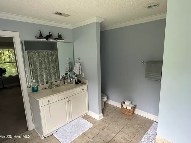 $374,900 | 110 Aaron Court, Burgaw, NC 28425