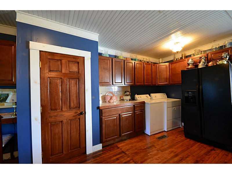 32 Park Street Springfield, ME 04487 - Photo 3 of 21 Kitchen.