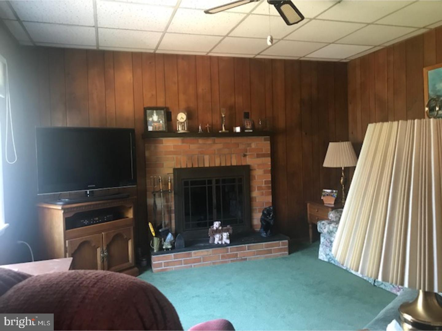 45 Loller Road Hatboro, PA 19040 - Photo 4 of 18 Family Room