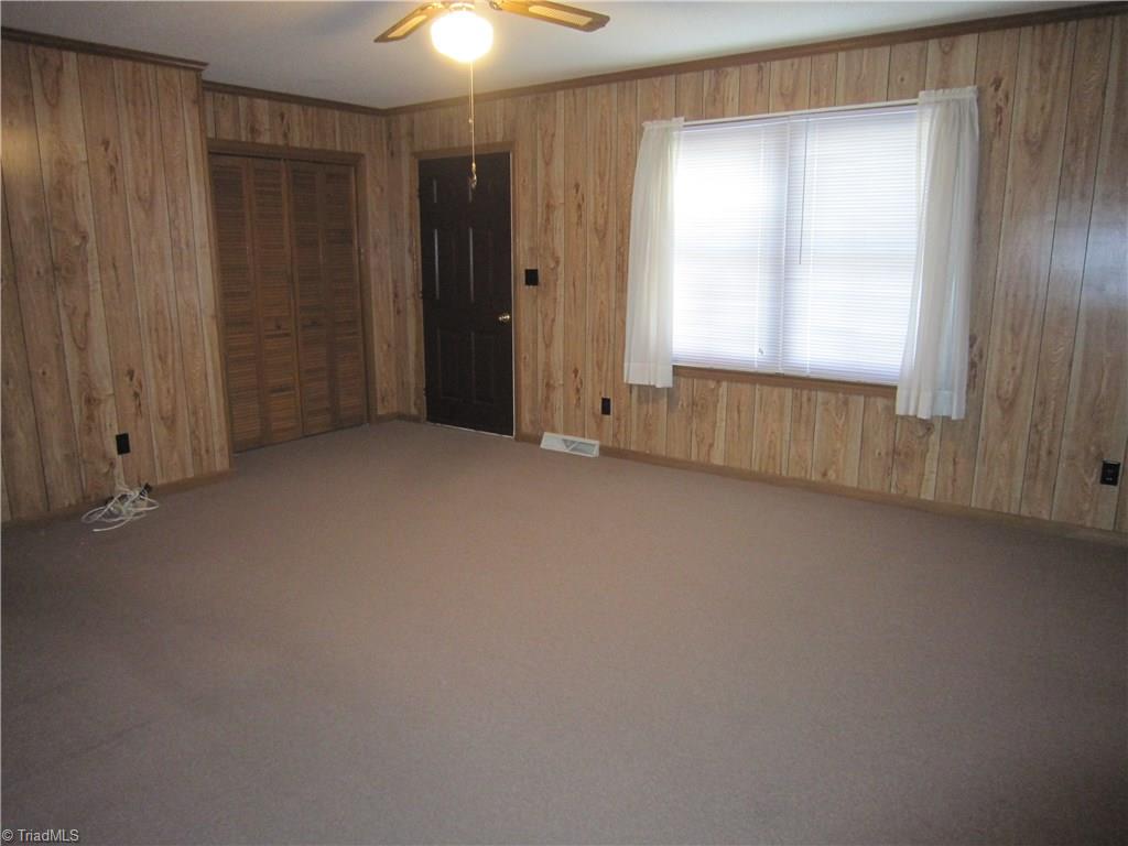 5113 Arnold Road Lexington, NC 27295 - Photo 7 of 13 Gallery Image 7