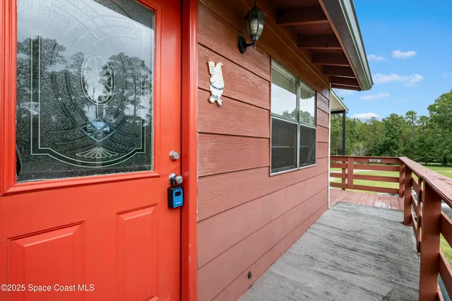 a view of outdoor with green space
