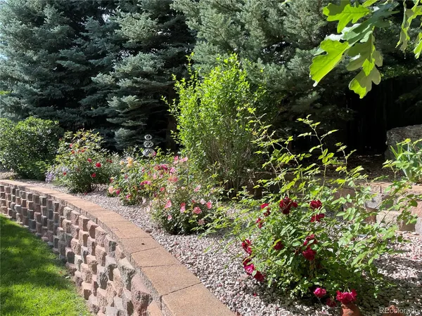 $799,000 | 5716 South Danube Circle, Aurora, CO 80015