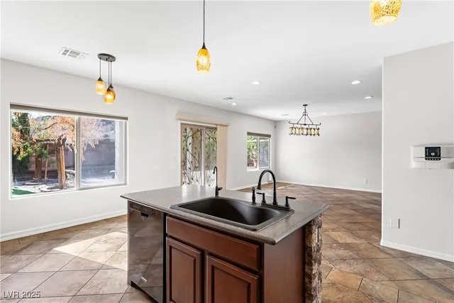 $750,000 | 65 Pangloss Street, Henderson, NV 89002