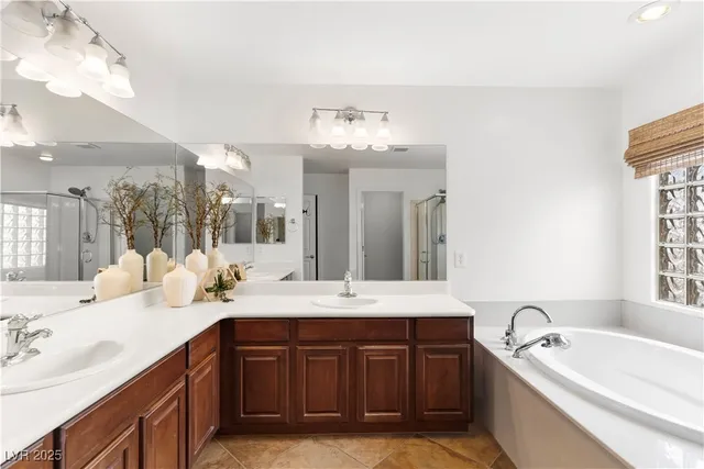 $750,000 | 65 Pangloss Street, Henderson, NV 89002