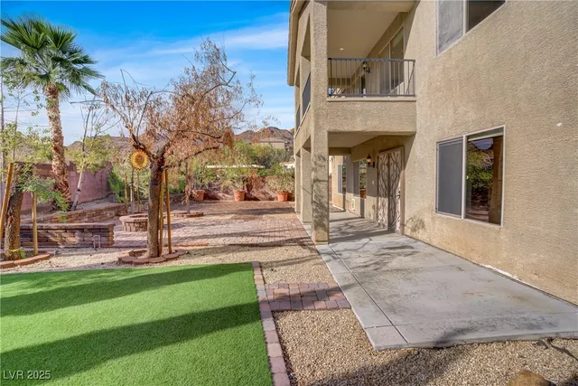 $750,000 | 65 Pangloss Street, Henderson, NV 89002