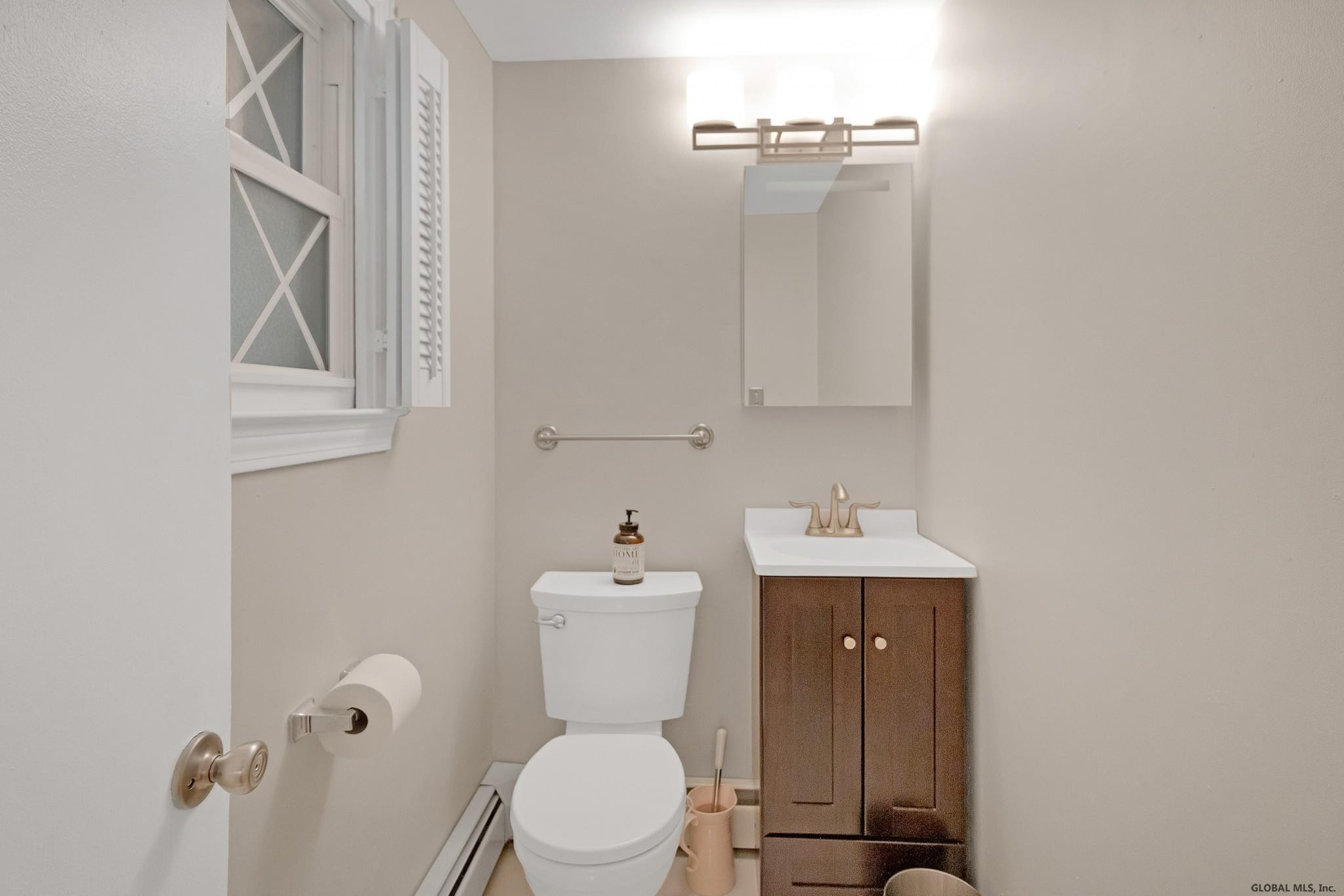 3150 Lone Pine Road Schenectady, NY 12303 - Photo 17 of 32 Photo 17