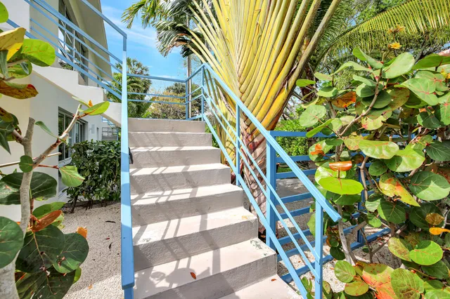 $2,099,000 | 625 Northeast 13th Avenue, Fort Lauderdale, FL 33304