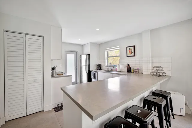 $2,099,000 | 625 Northeast 13th Avenue, Fort Lauderdale, FL 33304