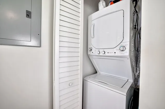 $2,099,000 | 625 Northeast 13th Avenue, Fort Lauderdale, FL 33304