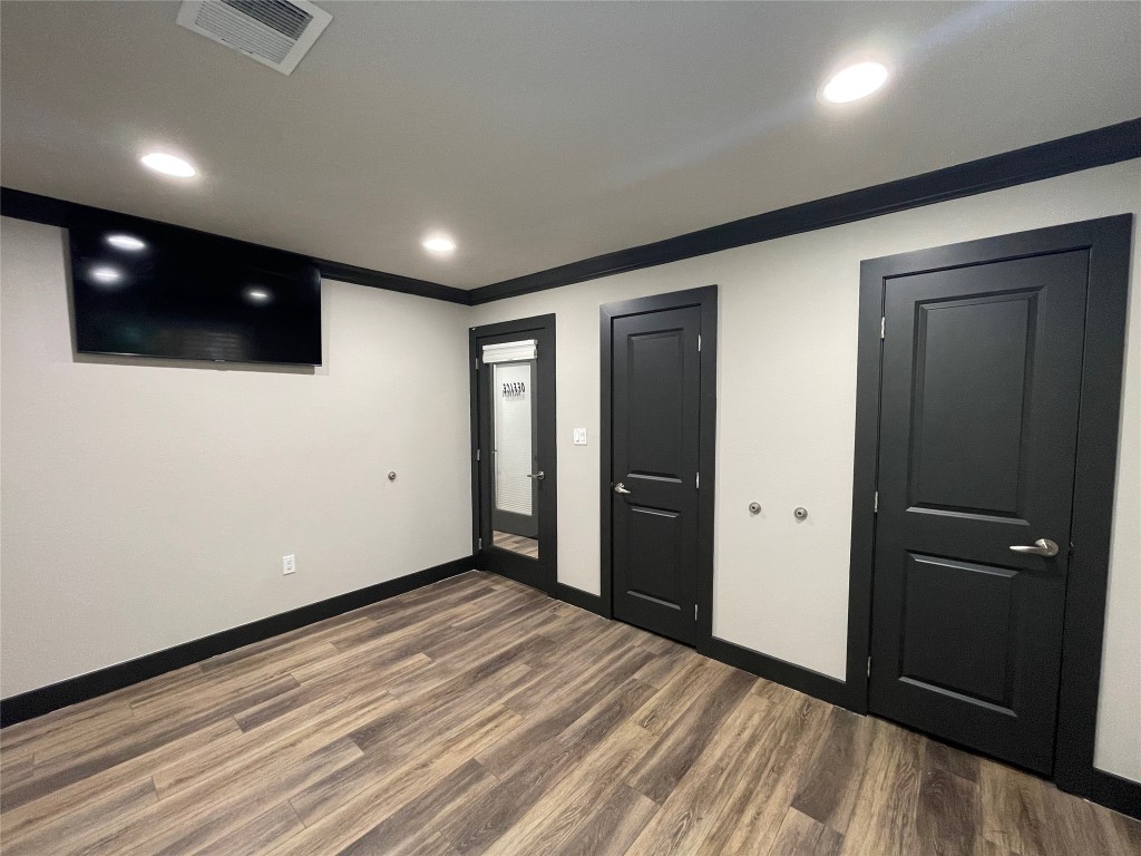 408 Wilson Road Conroe, TX 77301 - Photo 23 of 32 a view of an empty room