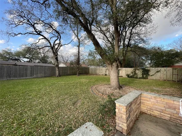 $398,000 | 408 Wilson Road, Conroe, TX 77301