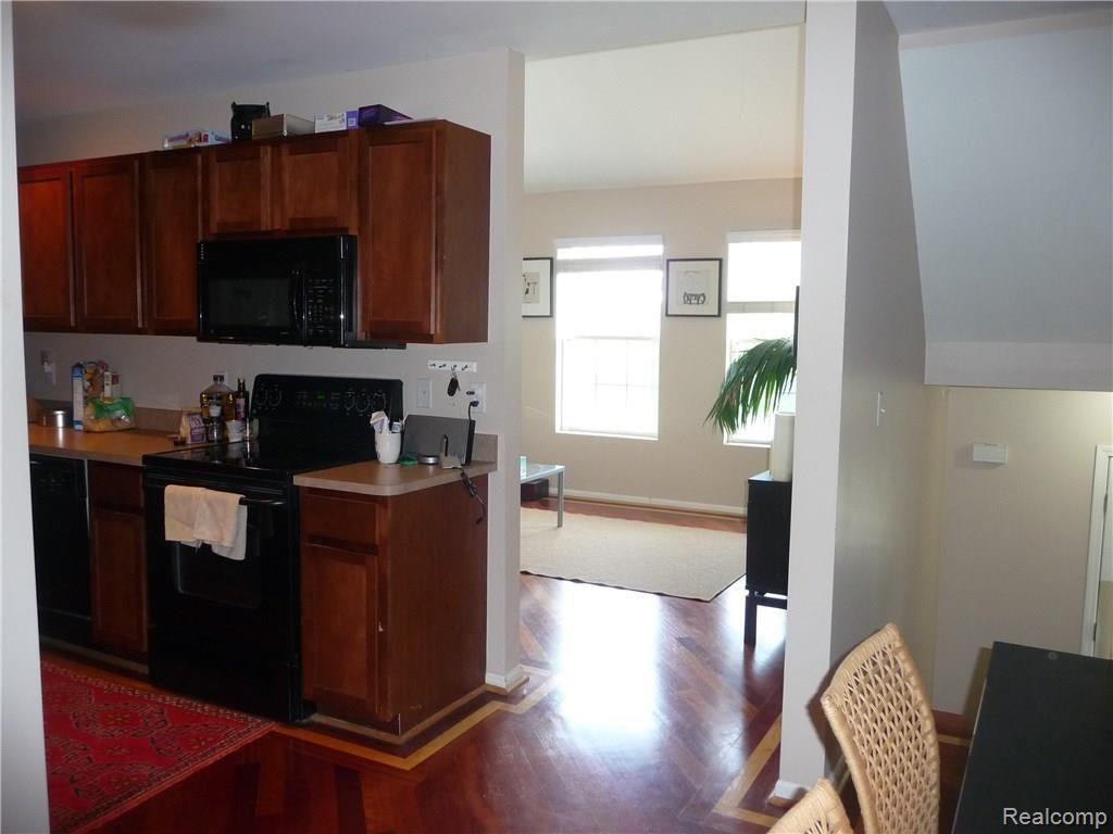 1147 Beaver Run Troy, MI 48083 - Photo 15 of 30
