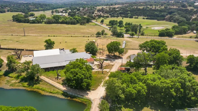 $2,500,000 | 109 Waring Welfare Road, Boerne, TX 78006