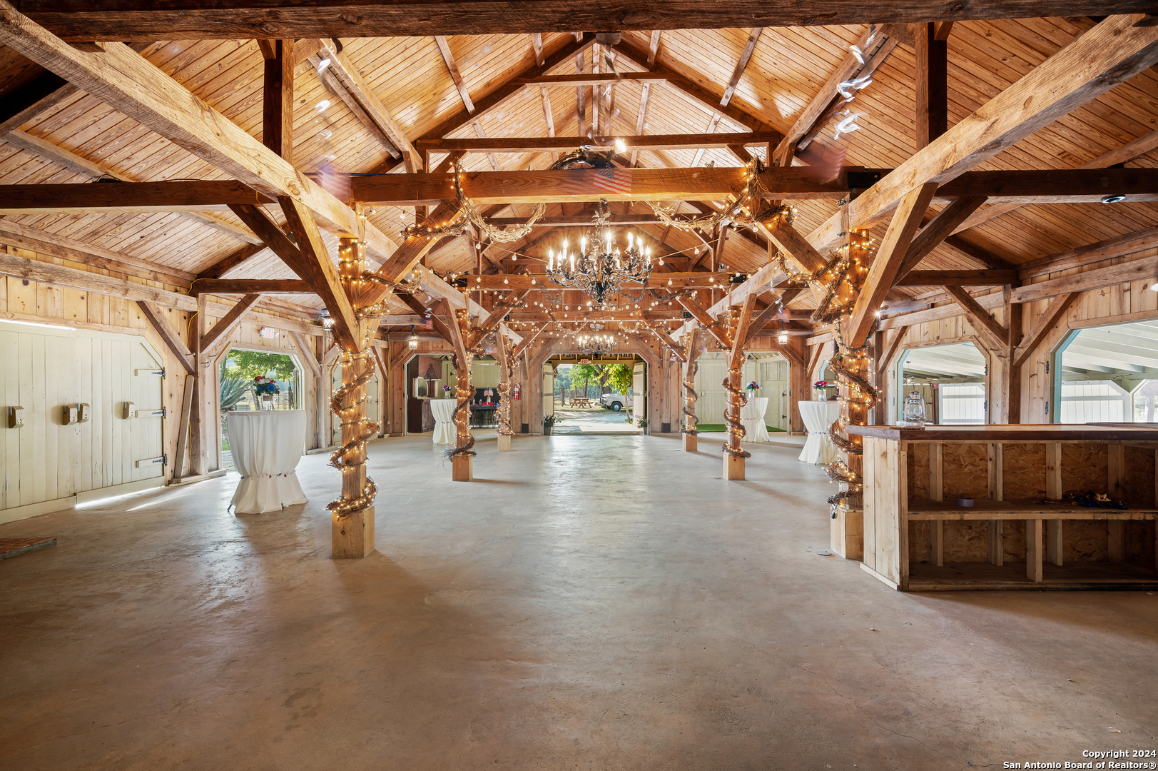 109 Waring Welfare Road Boerne, TX 78006 - Photo 2 of 21