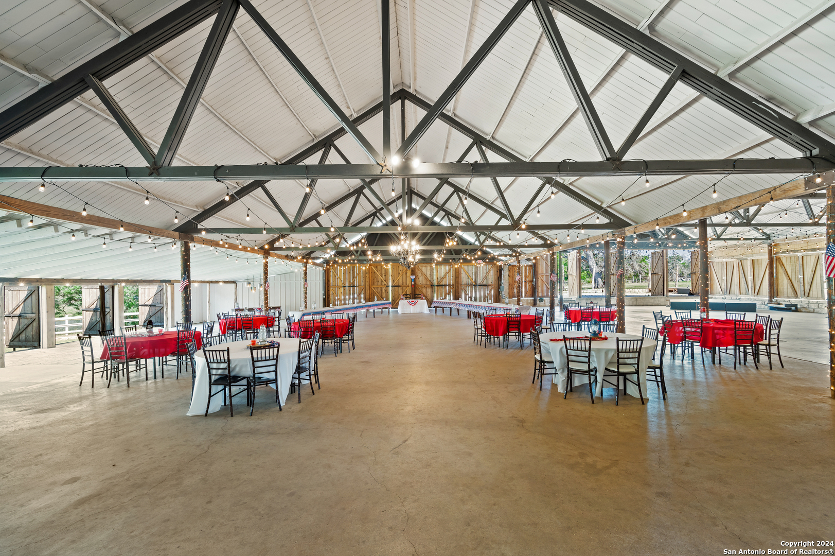 109 Waring Welfare Road Boerne, TX 78006 - Photo 3 of 21