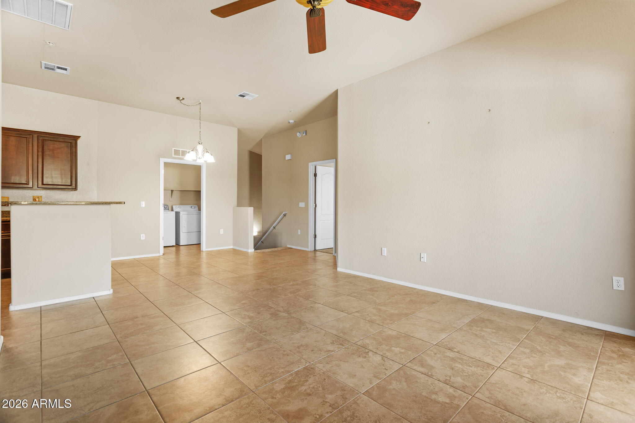 17150 North 23rd Street, Unit 243 Phoenix, AZ 85022 - Photo 18 of 24 a view of an empty room and window