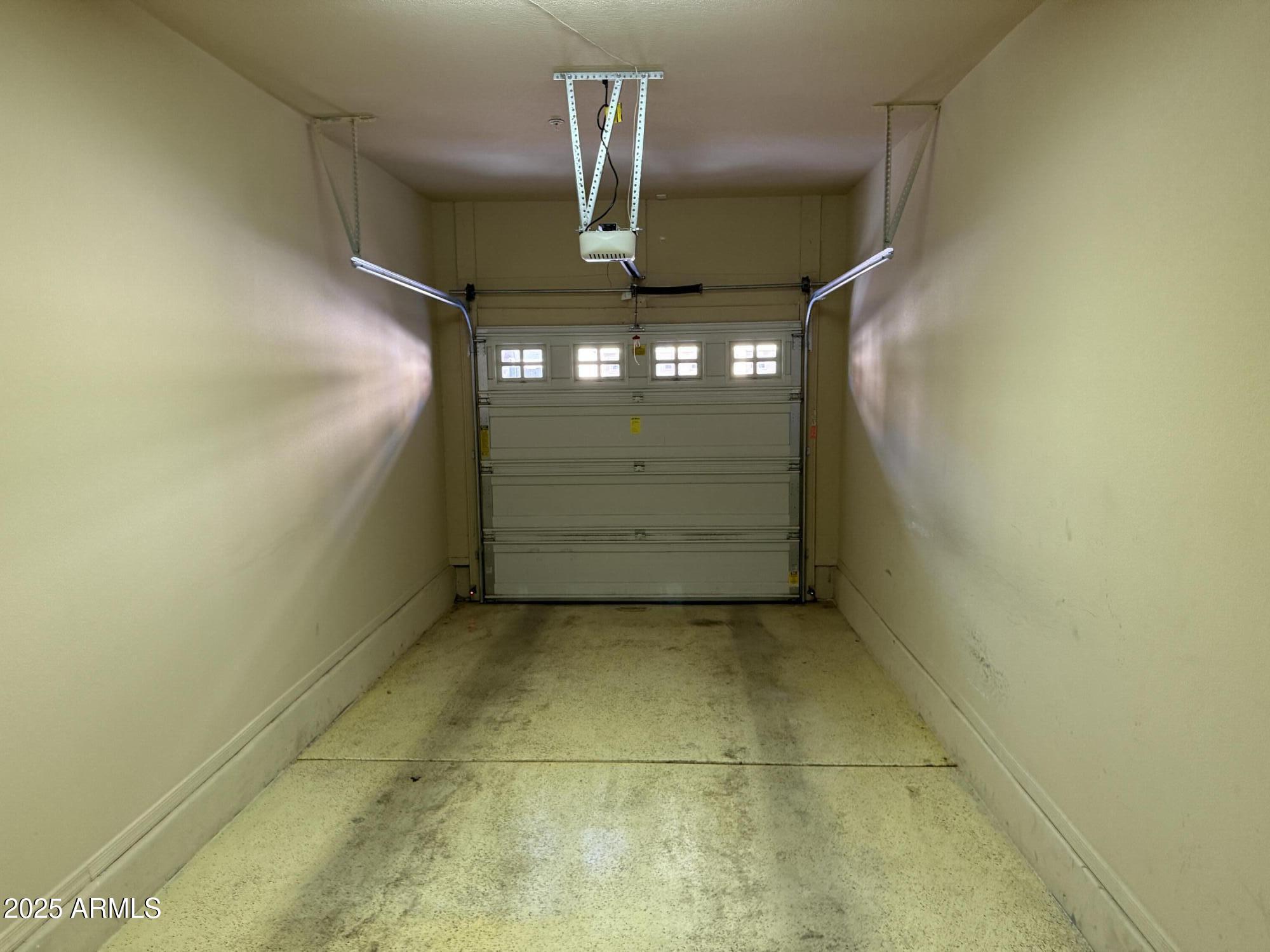17150 North 23rd Street, Unit 243 Phoenix, AZ 85022 - Photo 32 of 36 a view of entryway