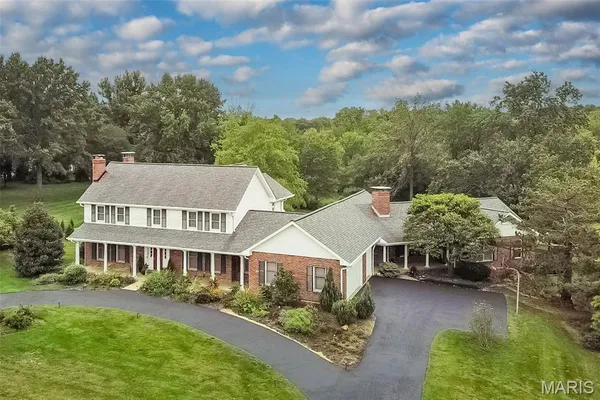 $1,625,000 | 12580 Durbin Drive, Town and Country, MO 63141