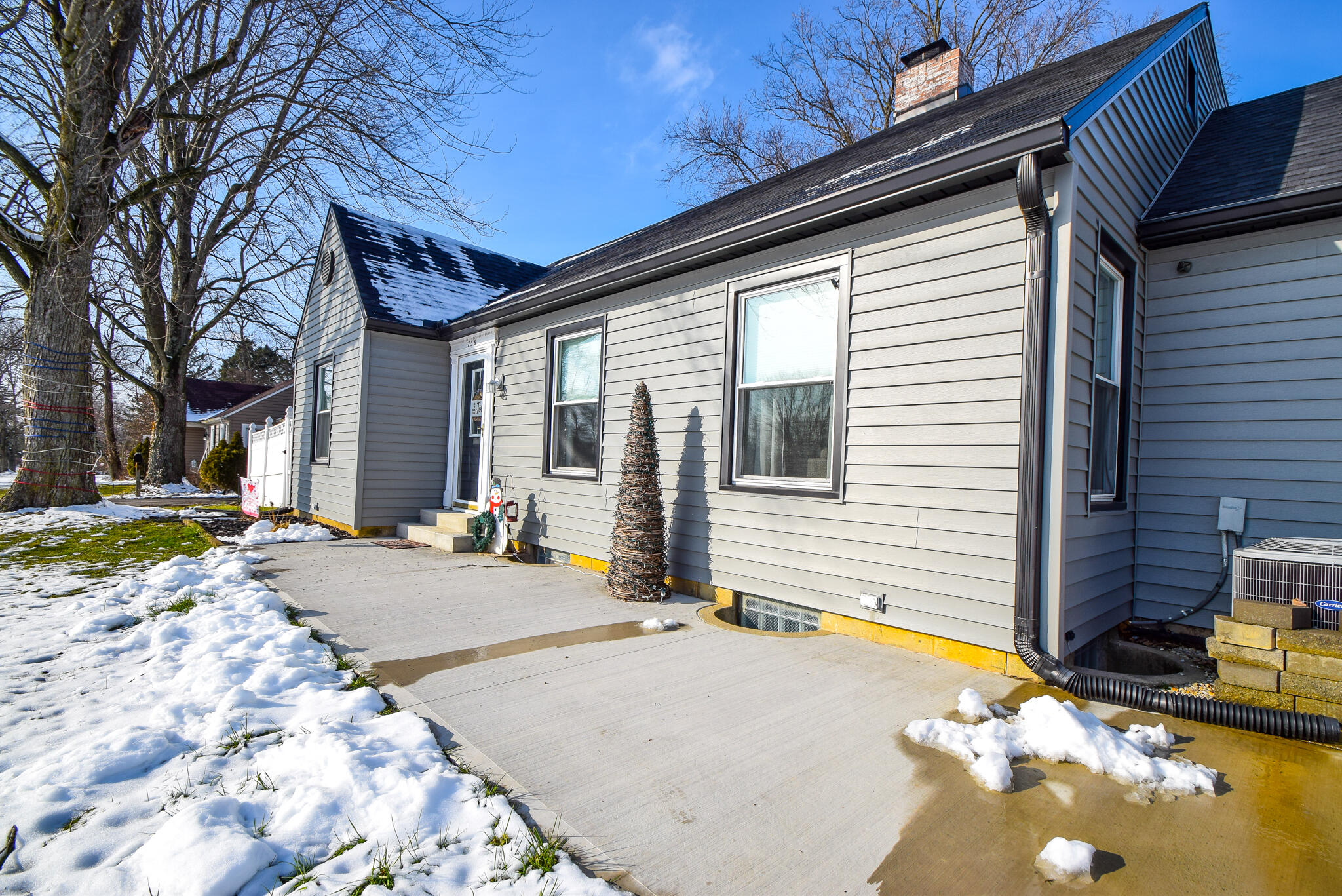 736 East Home Road Springfield, OH 45503 - Photo 7 of 52