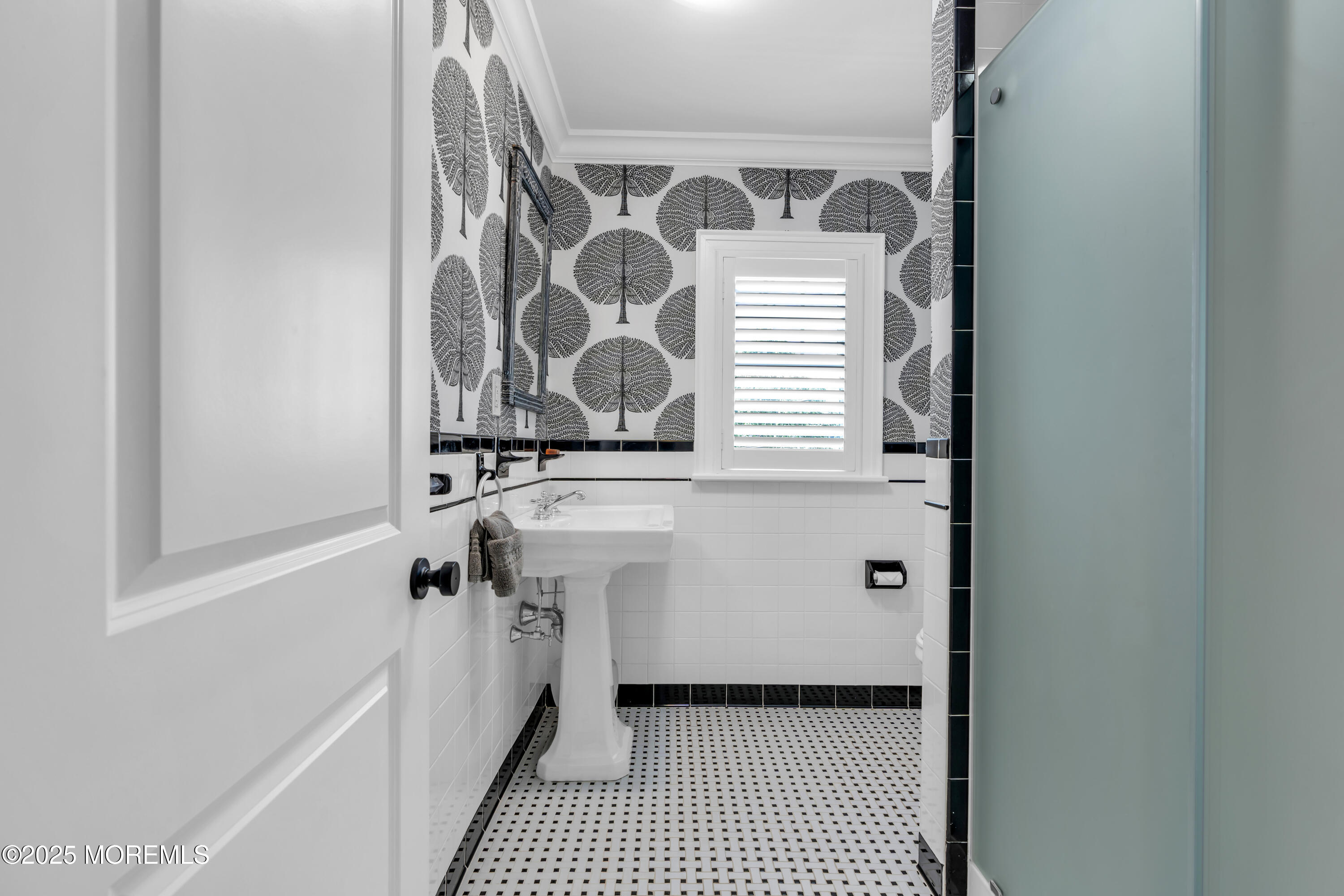 15 West Street, Unit WINTER Monmouth Beach, NJ 07750 - Photo 36 of 47 Full Bathroom