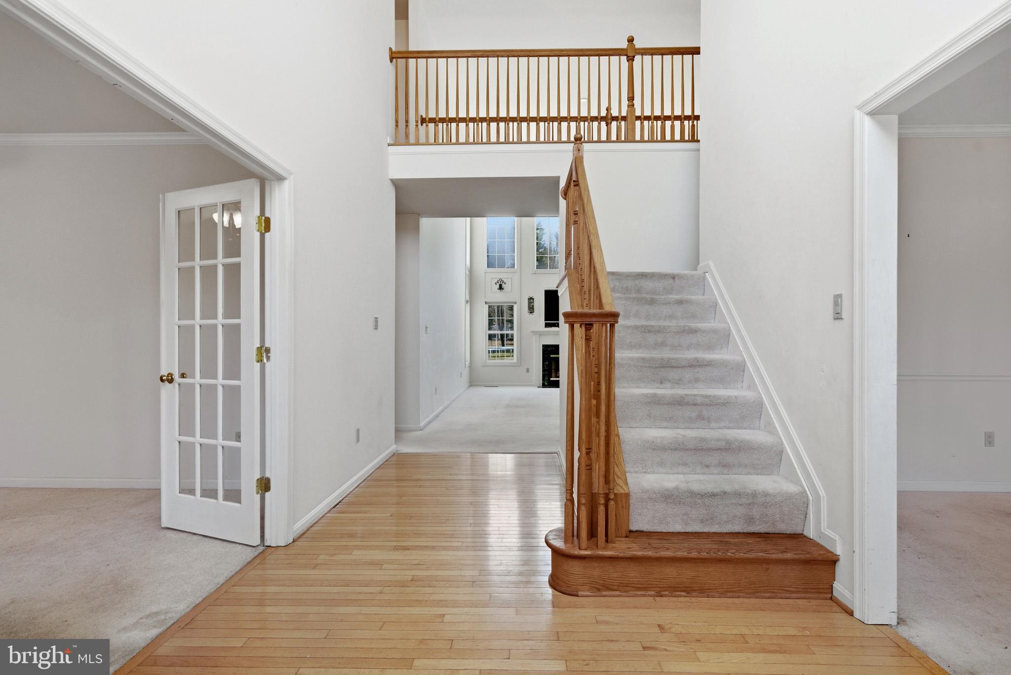 12110 Longleaf Lane Dunkirk, MD 20754 - Photo 4 of 67 Welcoming two-story foyer