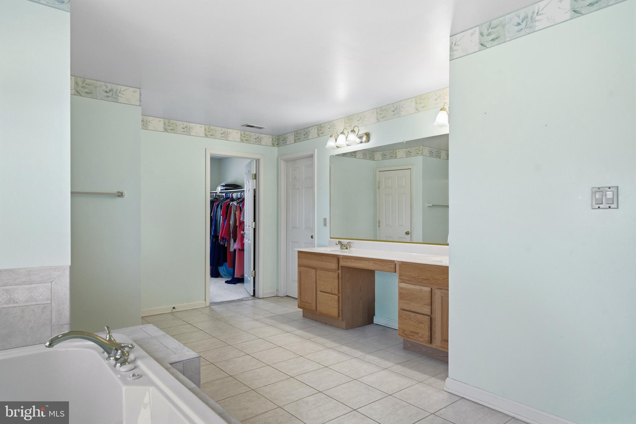 12110 Longleaf Lane Dunkirk, MD 20754 - Photo 41 of 67 Primary bathroom