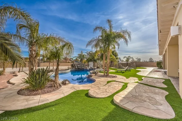 $12,500 | 2780 El Camino Road, Las Vegas, NV 89146