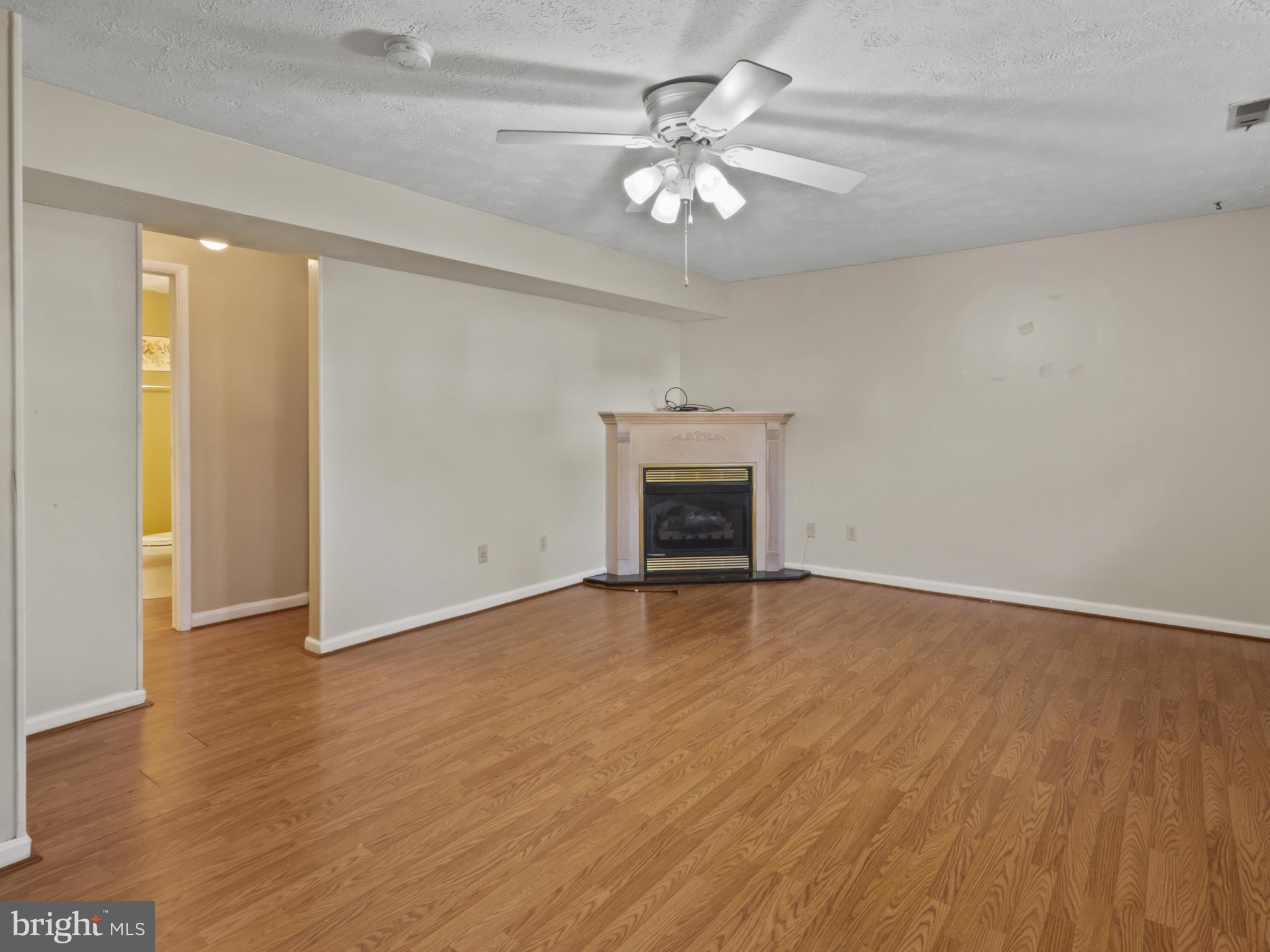 7684 Tuckerman Drive Hanover, MD 21076 - Photo 5 of 35