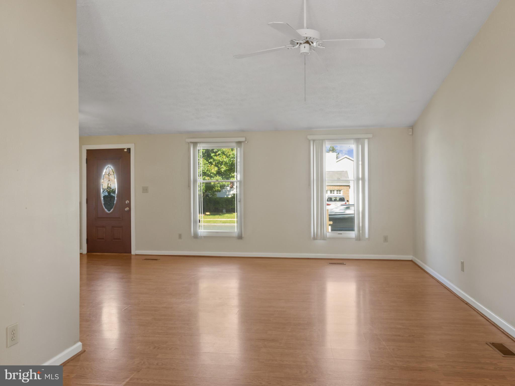 7684 Tuckerman Drive Hanover, MD 21076 - Photo 7 of 35