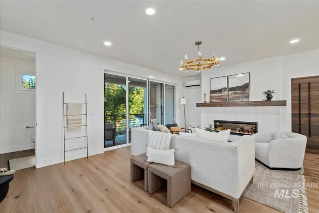 $899,900 | 3219 West Moore Street, Boise, ID 83702