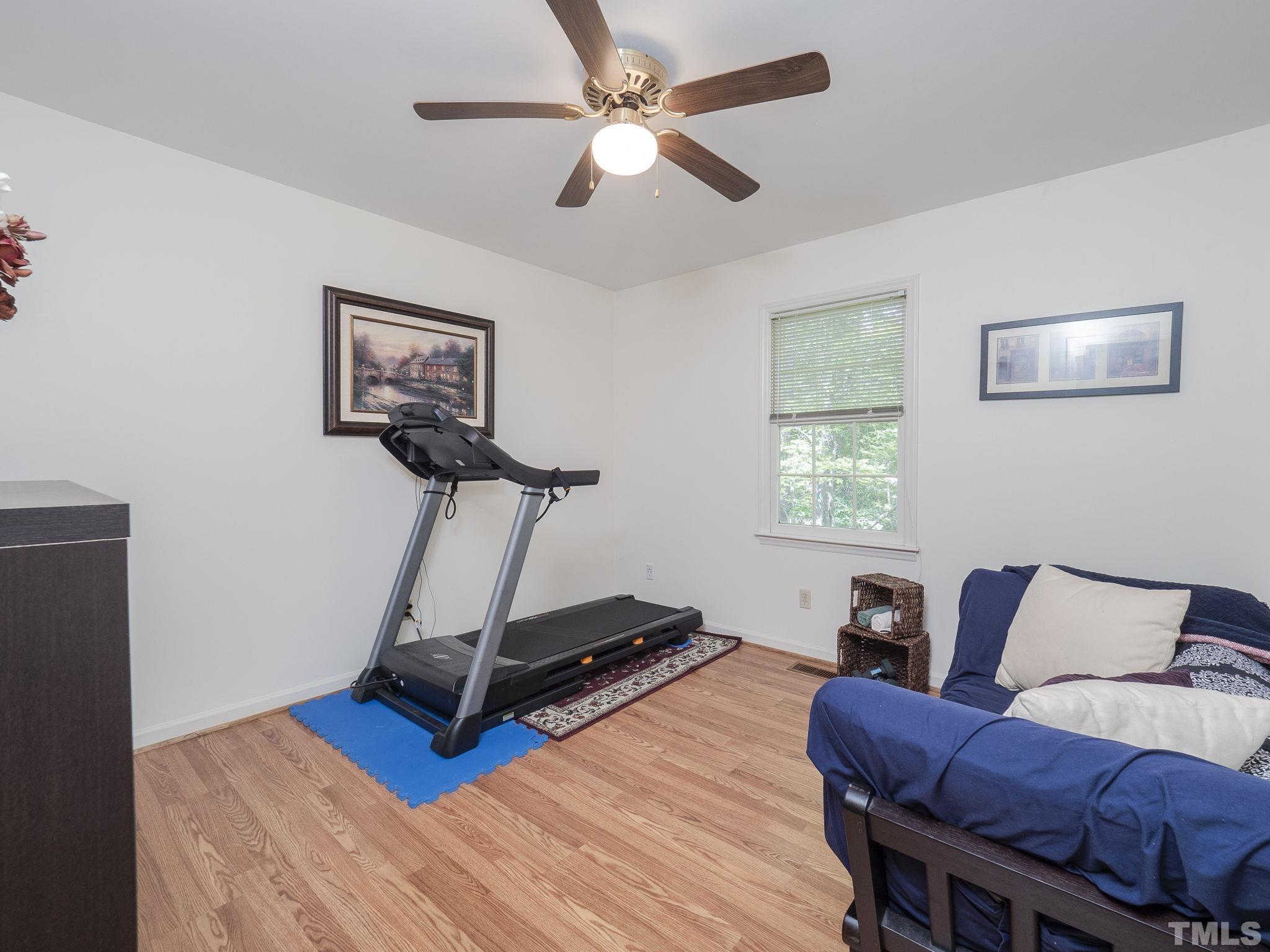 4728 Randolph Court Raleigh, NC 27606 - Photo 15 of 25 Gallery Image 15