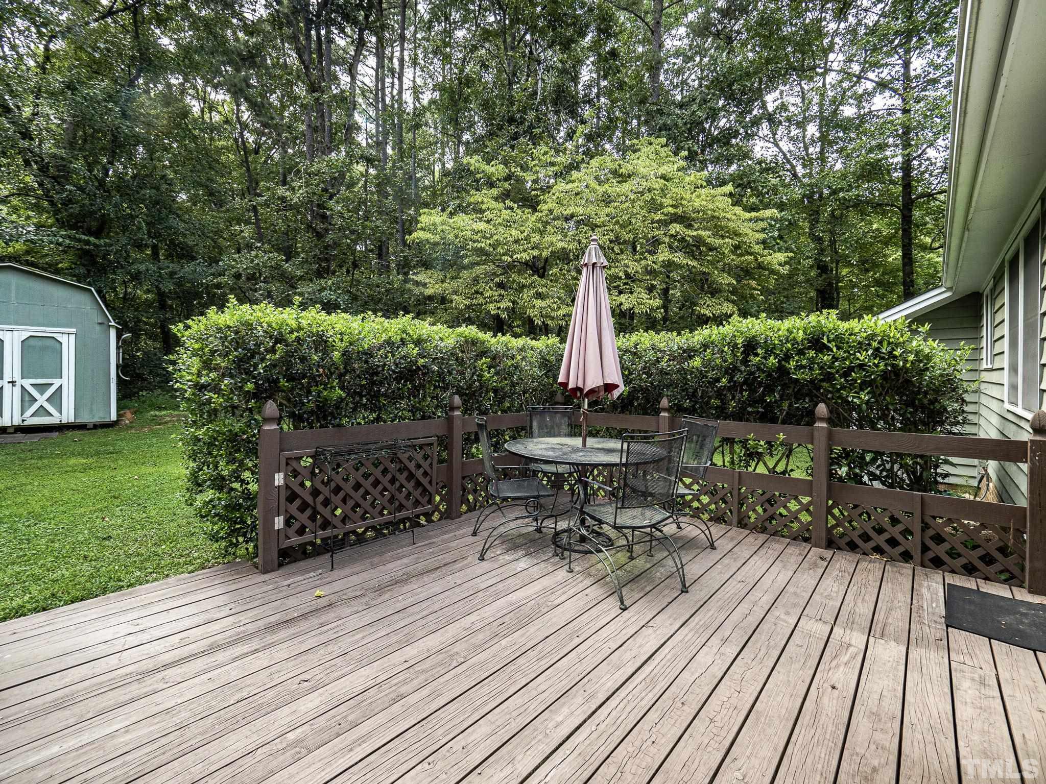 4728 Randolph Court Raleigh, NC 27606 - Photo 19 of 25 Gallery Image 19