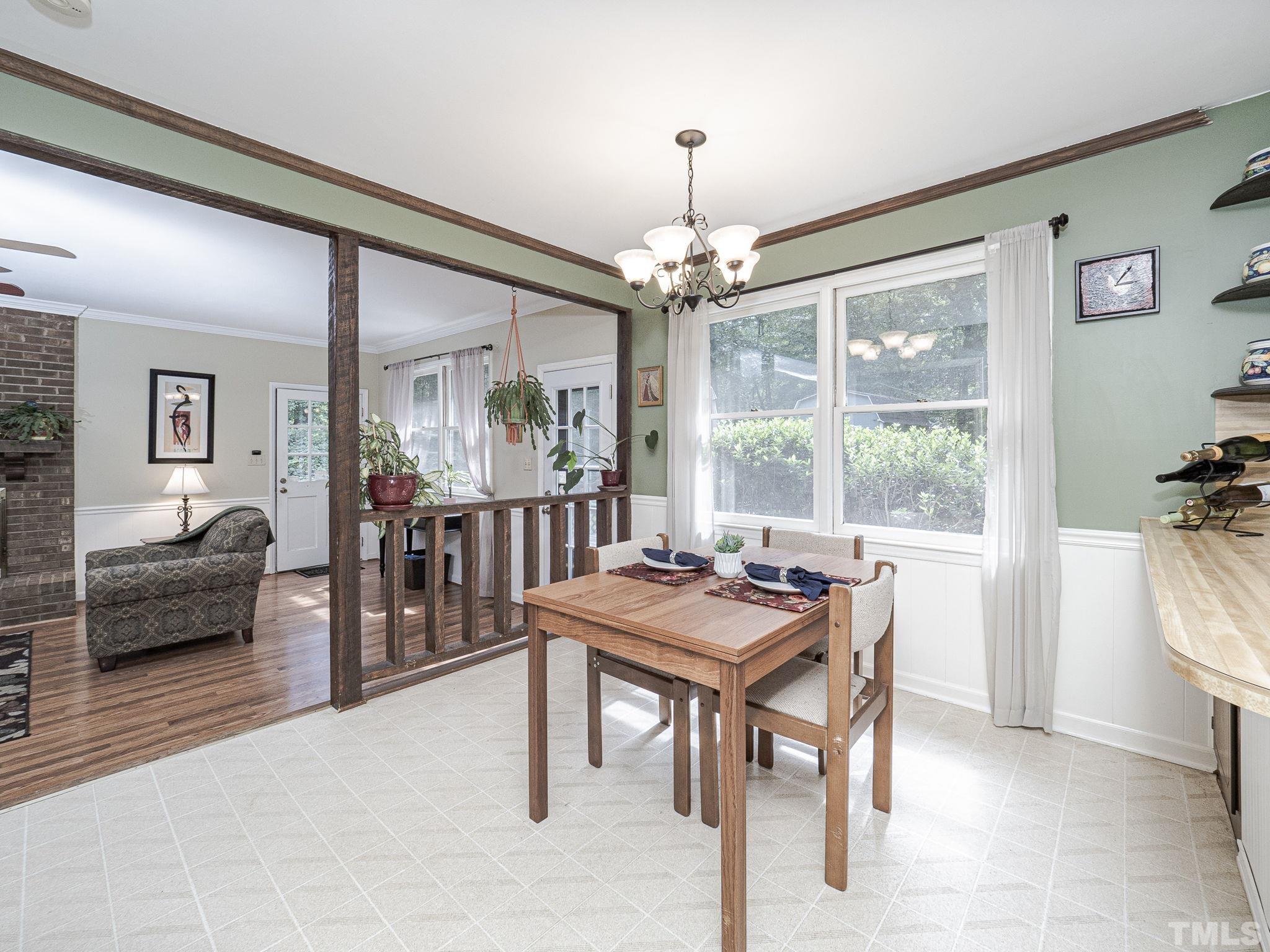 4728 Randolph Court Raleigh, NC 27606 - Photo 9 of 25 Gallery Image 9