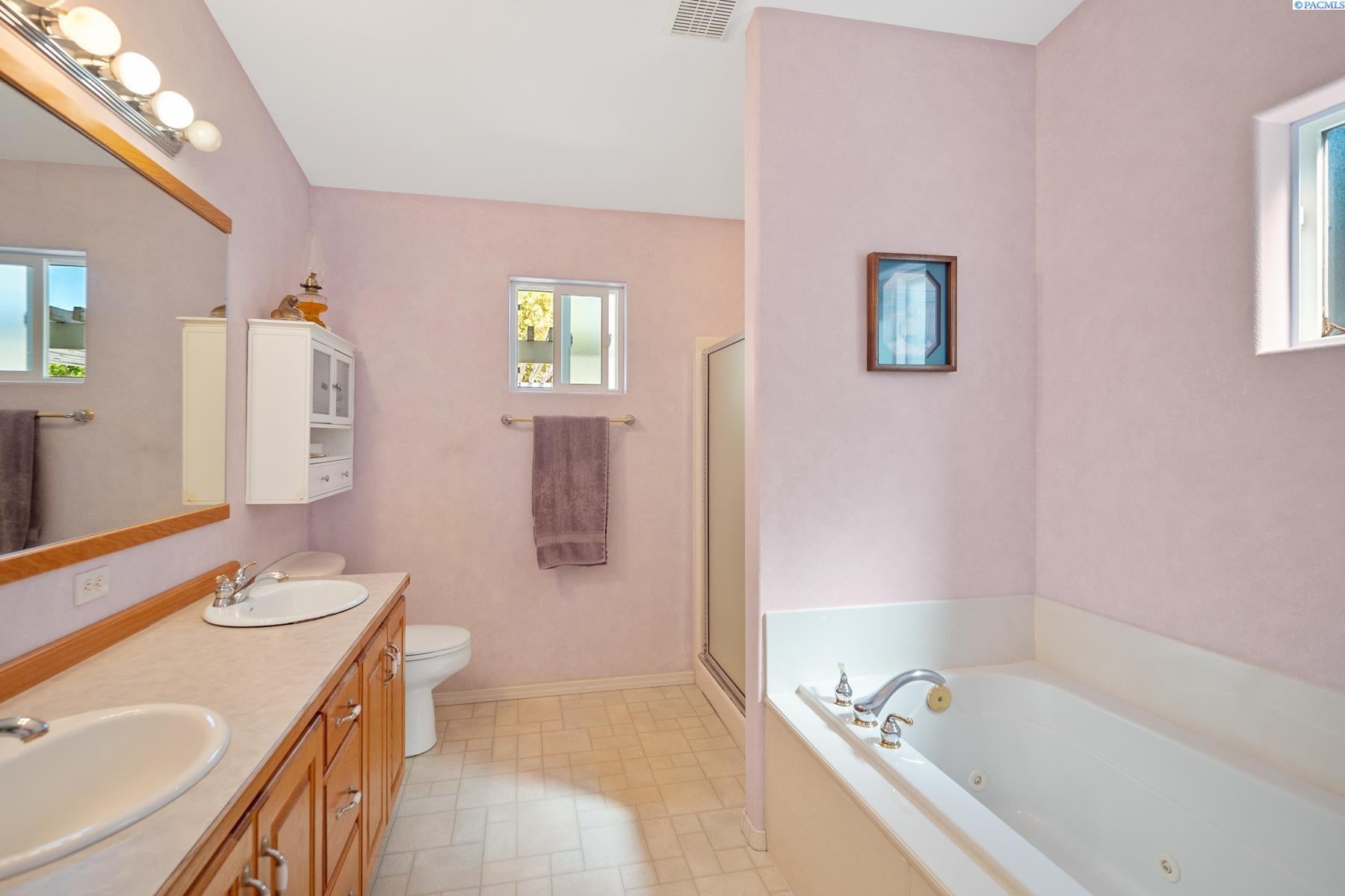210204 East Cochran Road Kennewick, WA 99337 - Photo 20 of 48 Gallery Image 20