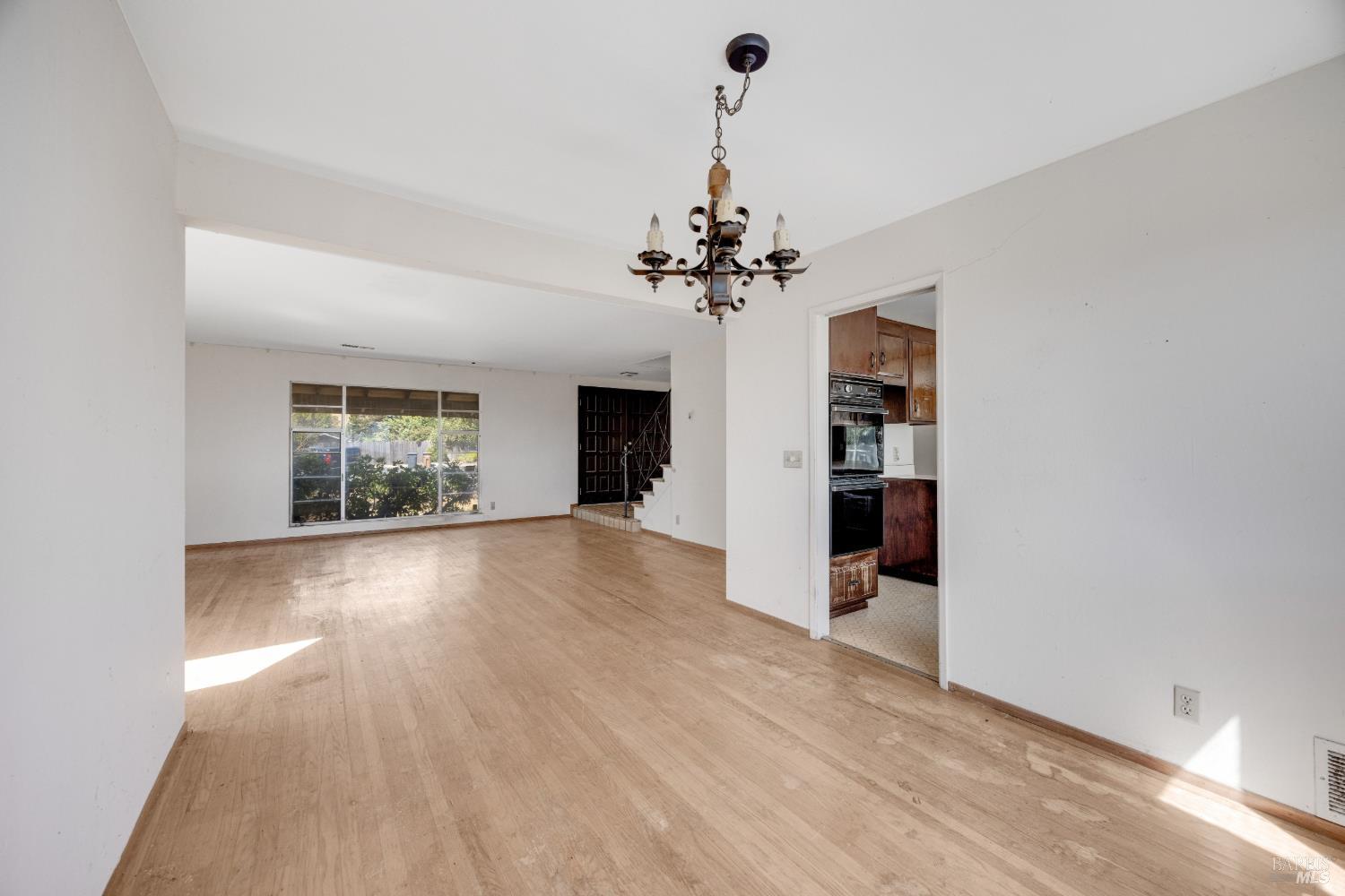 24 Corte Miguel San Rafael, CA 94903 - Photo 17 of 63 Gallery Image 17