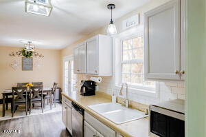 357 Sliger Road Cookeville, TN 38506 - Photo 12 of 36 12 Kitchen4