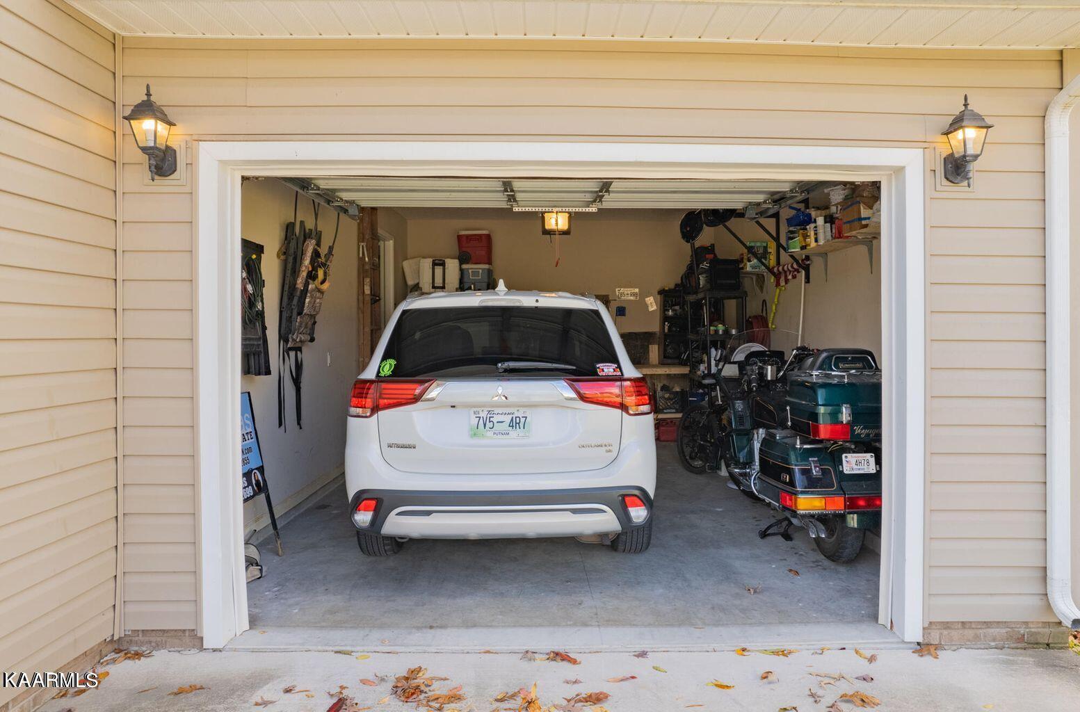 357 Sliger Road Cookeville, TN 38506 - Photo 31 of 36 31 Garage4